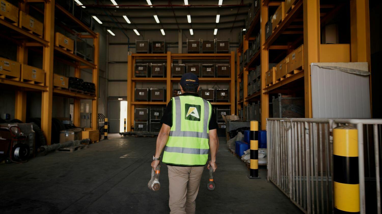 Warehouse administrator
